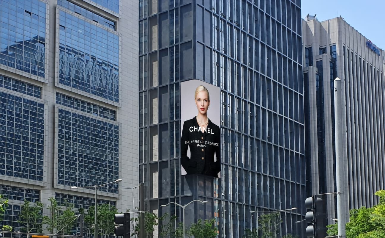 테헤란로 대명 루첸타워 전광판 광고